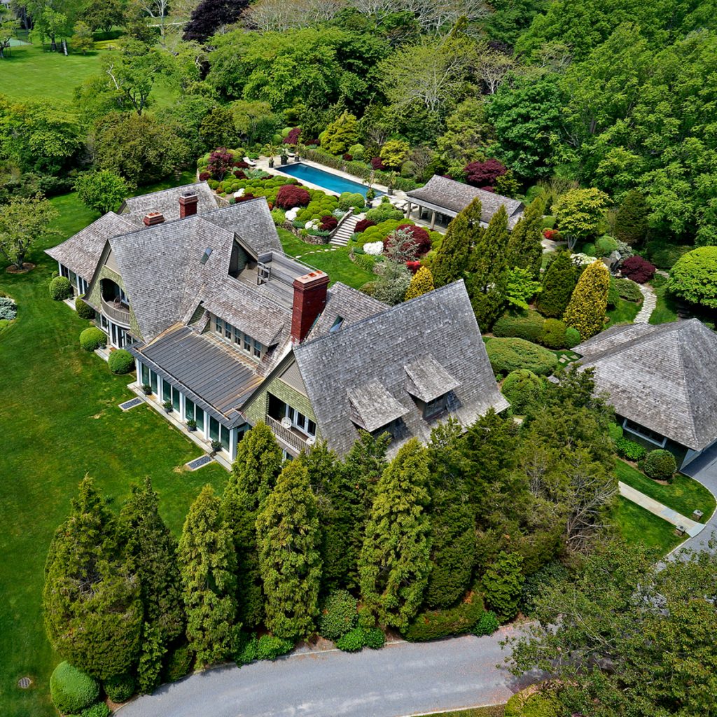 image of kevin durant hamptons house aerial view