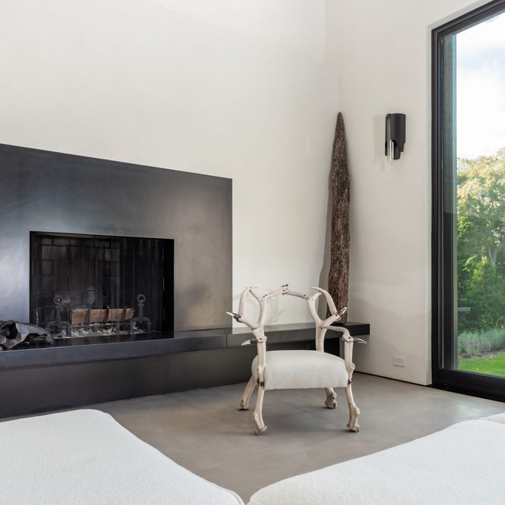 image of amagansett modern fireplace