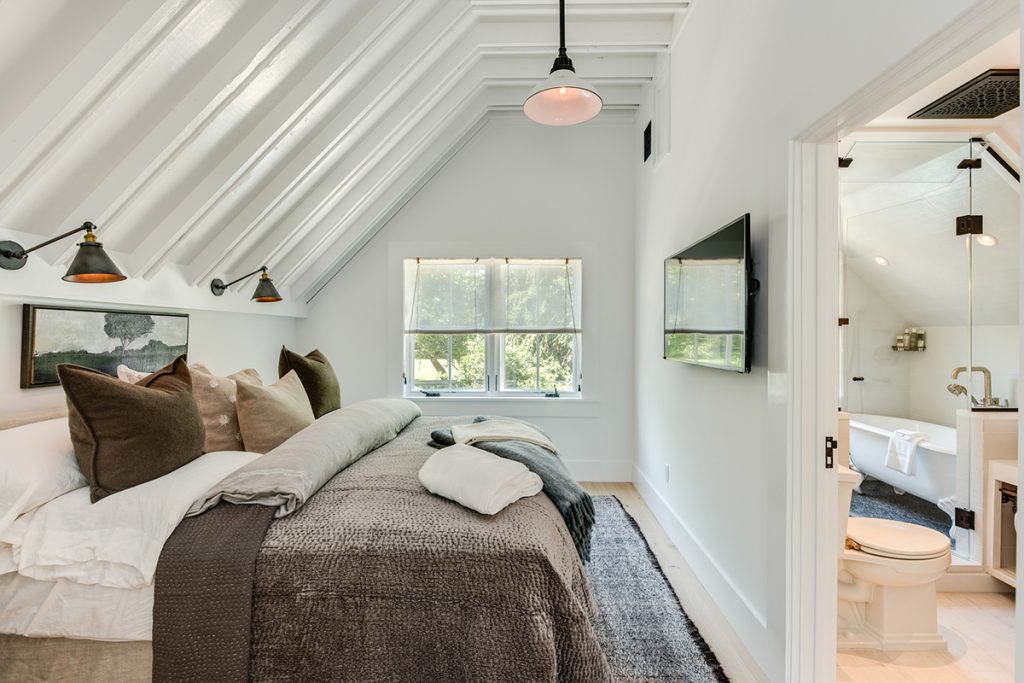 image of hamptons design trends bedroom 2019