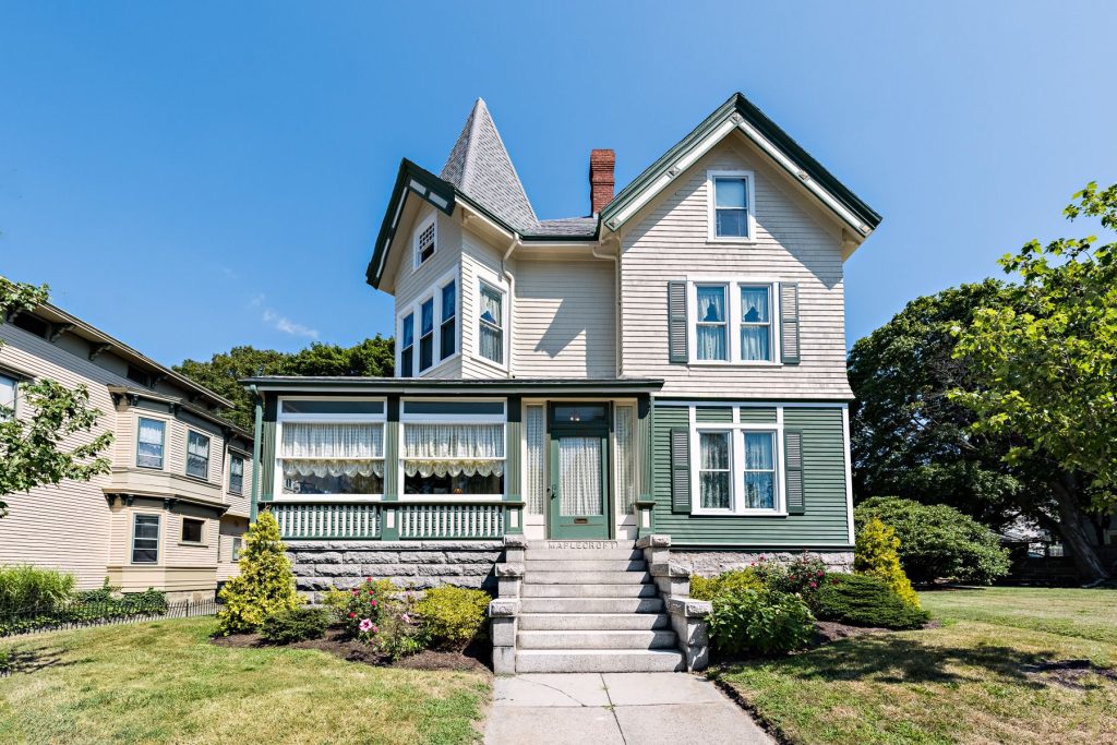 Lizzie Borden Massachusetts home for sale walkway