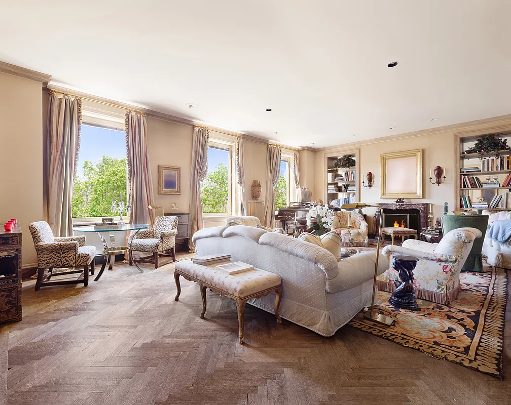 Barbara Walters' apartment living room