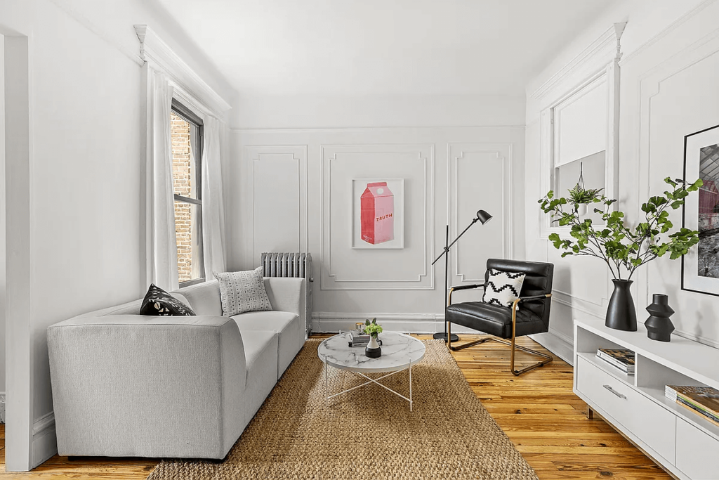 392 8th Street #4R