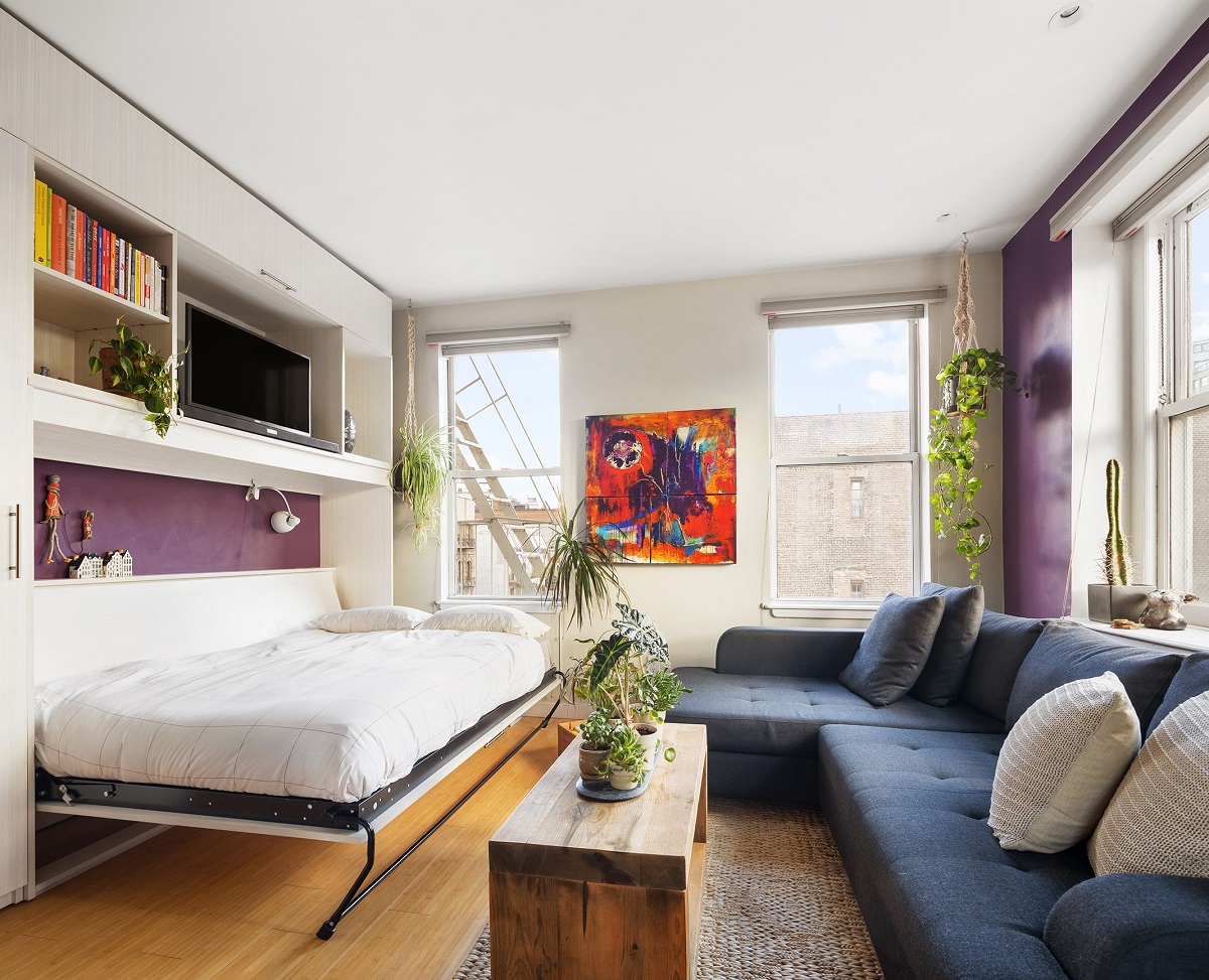 West Village Studio With Murphy Bed and Dishwasher Asks $550K | StreetEasy
