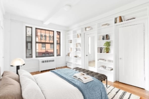 Bedroom with built-ins in Upper West Side homes near Central Park