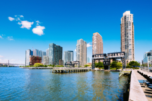 Long Island City waterfront Gantry Plaza state park