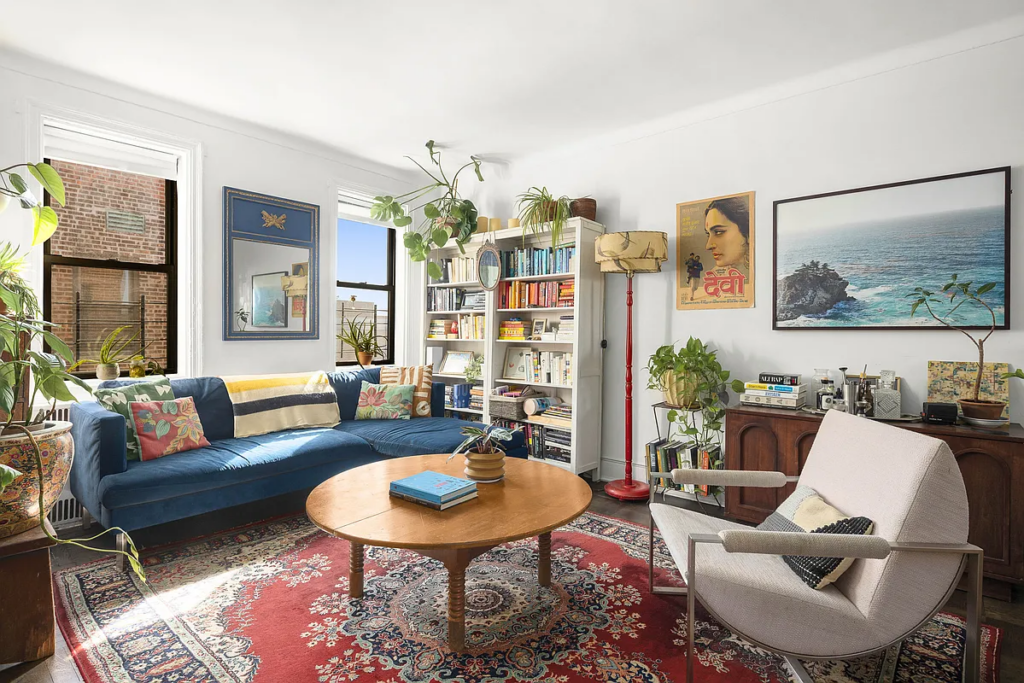 192 East 8th Street #6A