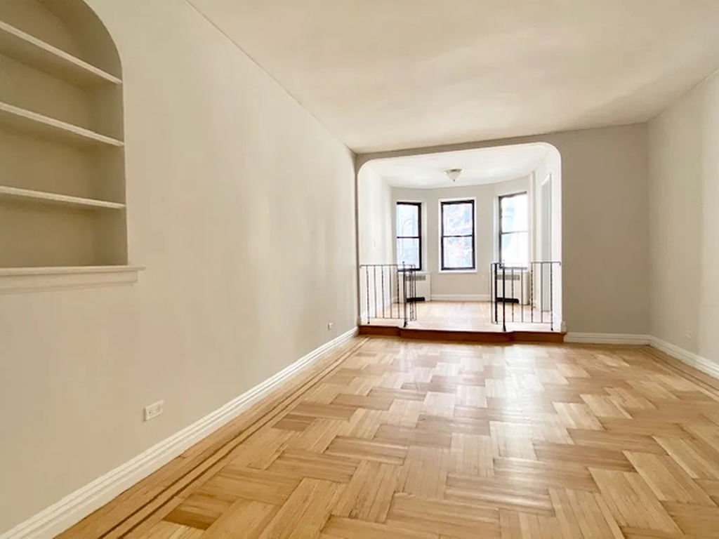 3111 Broadway #2F