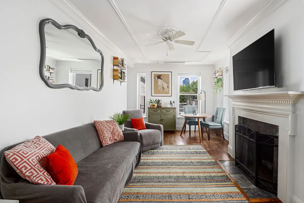 279 1st Street #4C