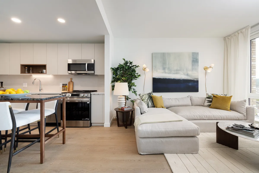 407 West 206th Street #404