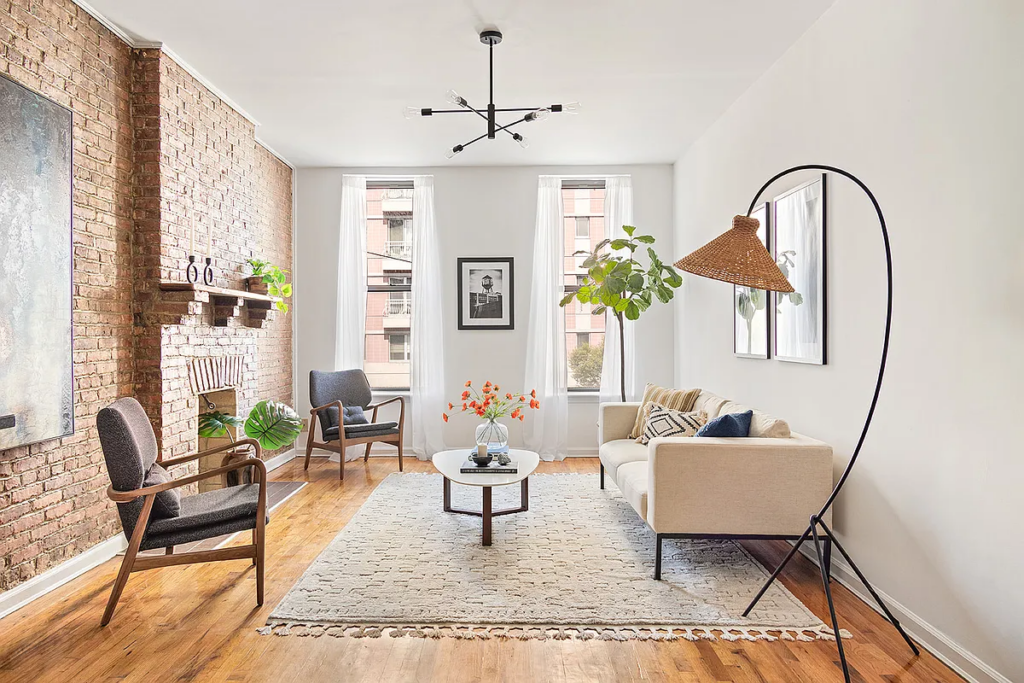 101 Fourth Avenue #2R