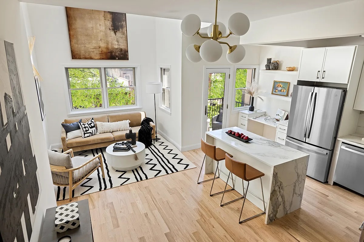 bright living room and dining area in Boerum Hill penthouse 1-bedroom