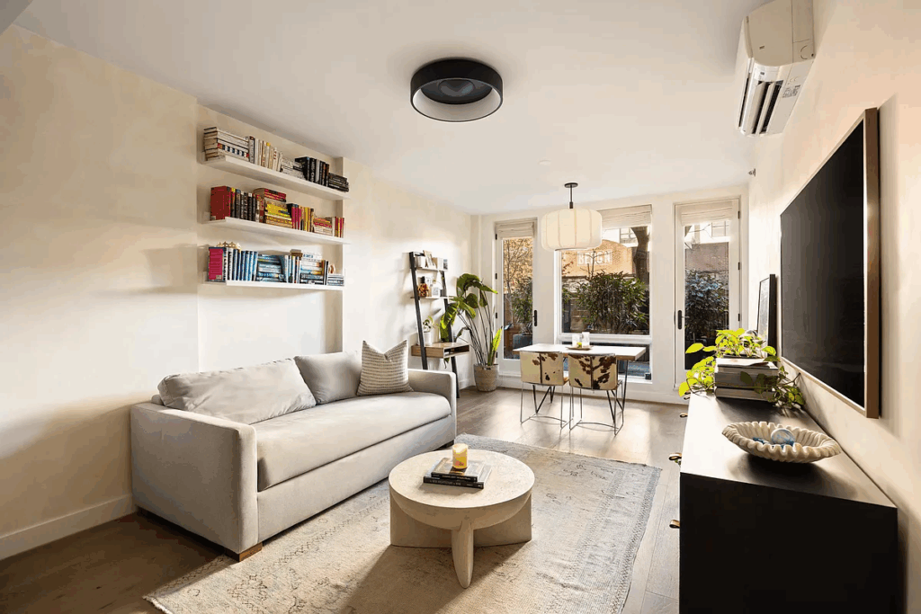 906 Bergen Street #1A