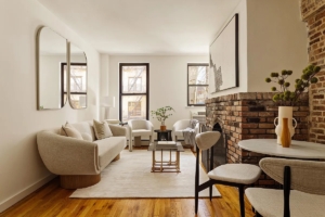 living room in Chelsea 1-bedroom duplex
