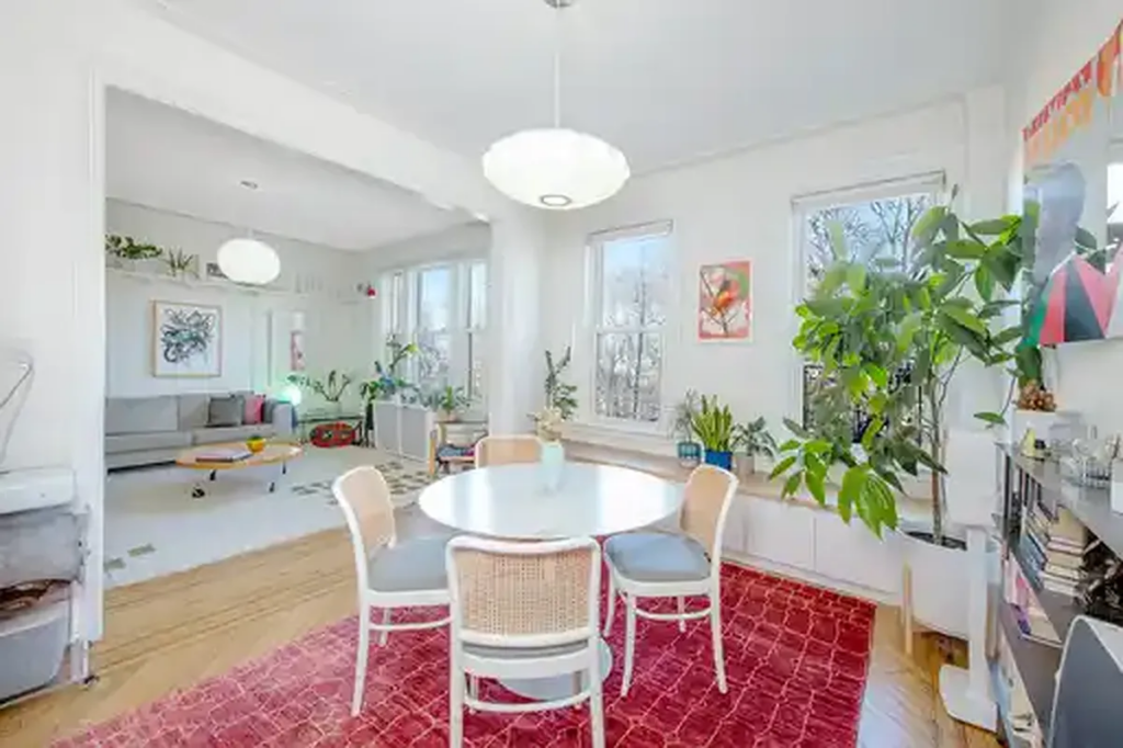574 44th Street #3C