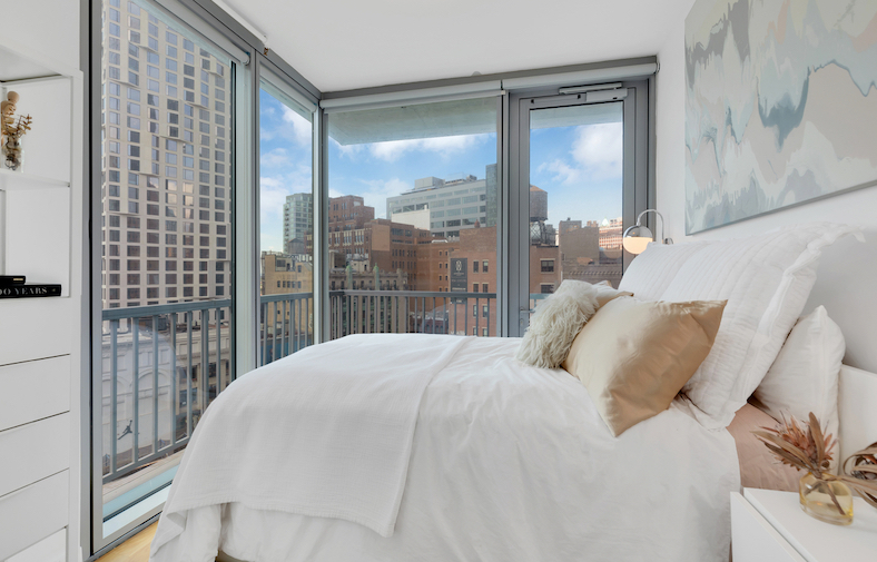 436 albee square bedroom