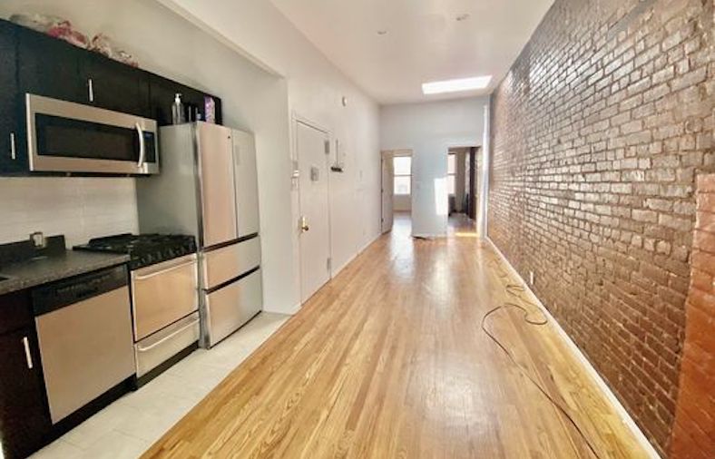 442 west 45th street #5e - rental of the week