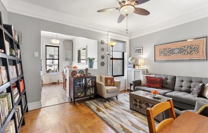 deal of the week - 527 eighth st 4b