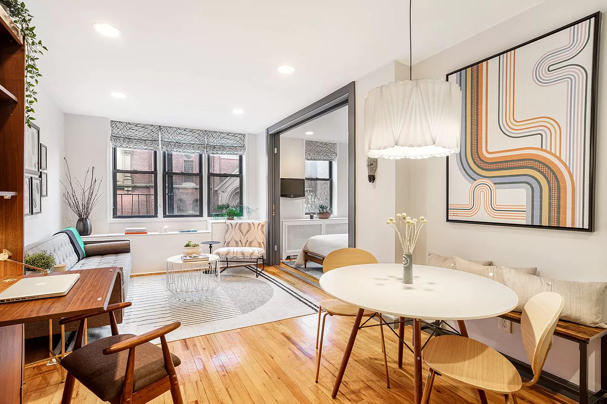 Hero Bright and Spacious Kips Bay 1BR Asks $450K