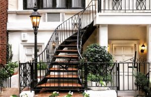 image of susan kaufman streeteasyfinds photographer