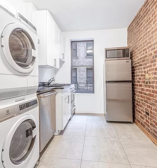 apartments with washer dryers - washington heights 3 bedroom