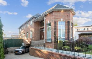 featured 5 staten house for sale now