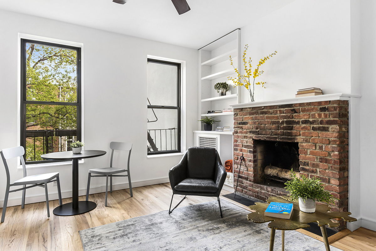 fort greene 2br - living room