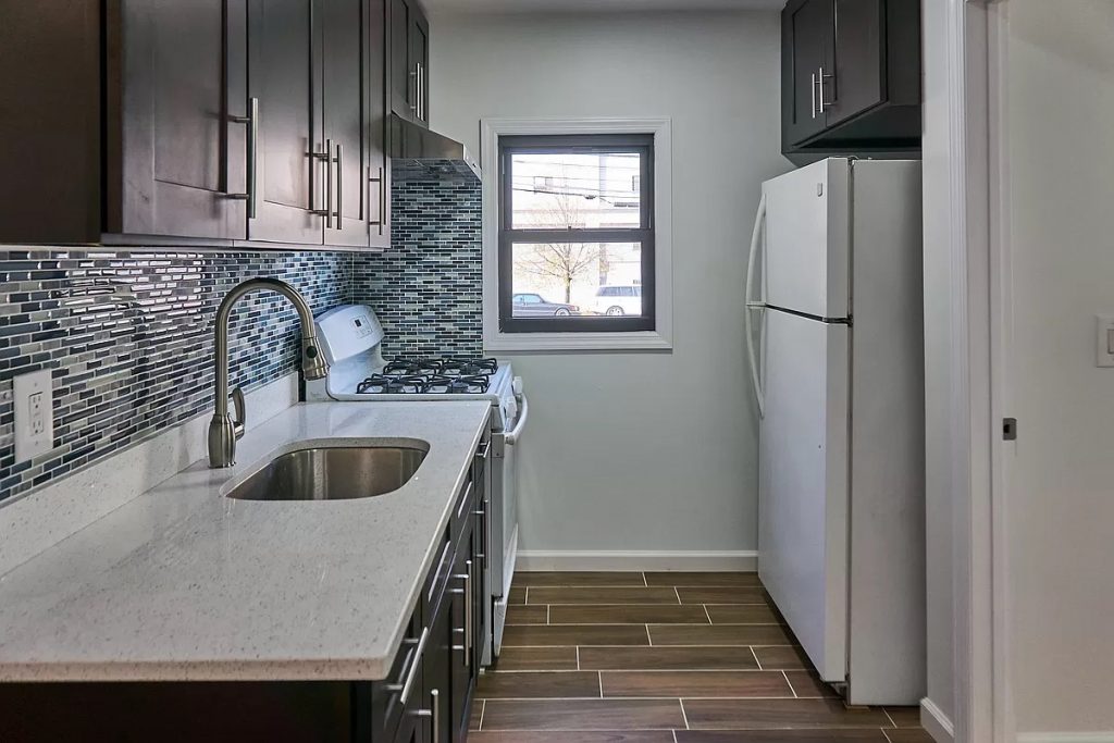 23-10 40th Ave. #REAR