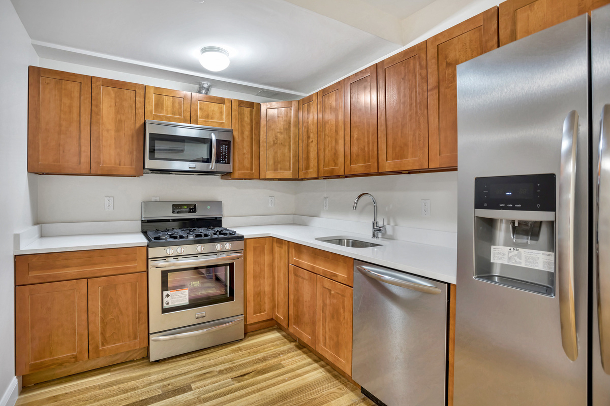 midwood rentals - ocean ave