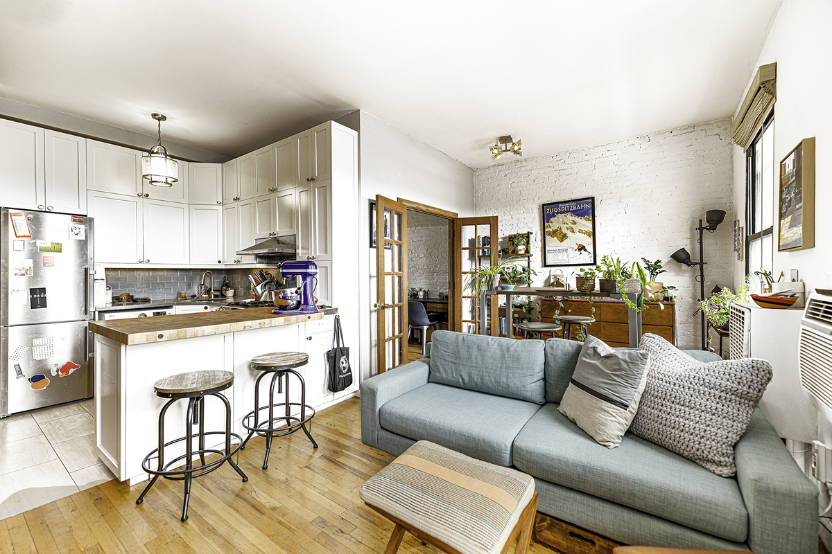 morningside heights 2br - living room