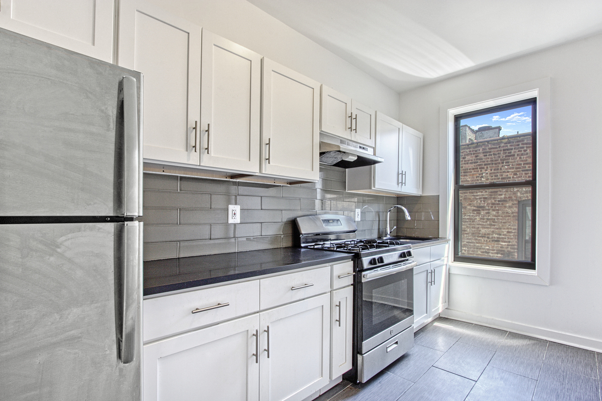 prospect lefferts gardens 2br - kitchen