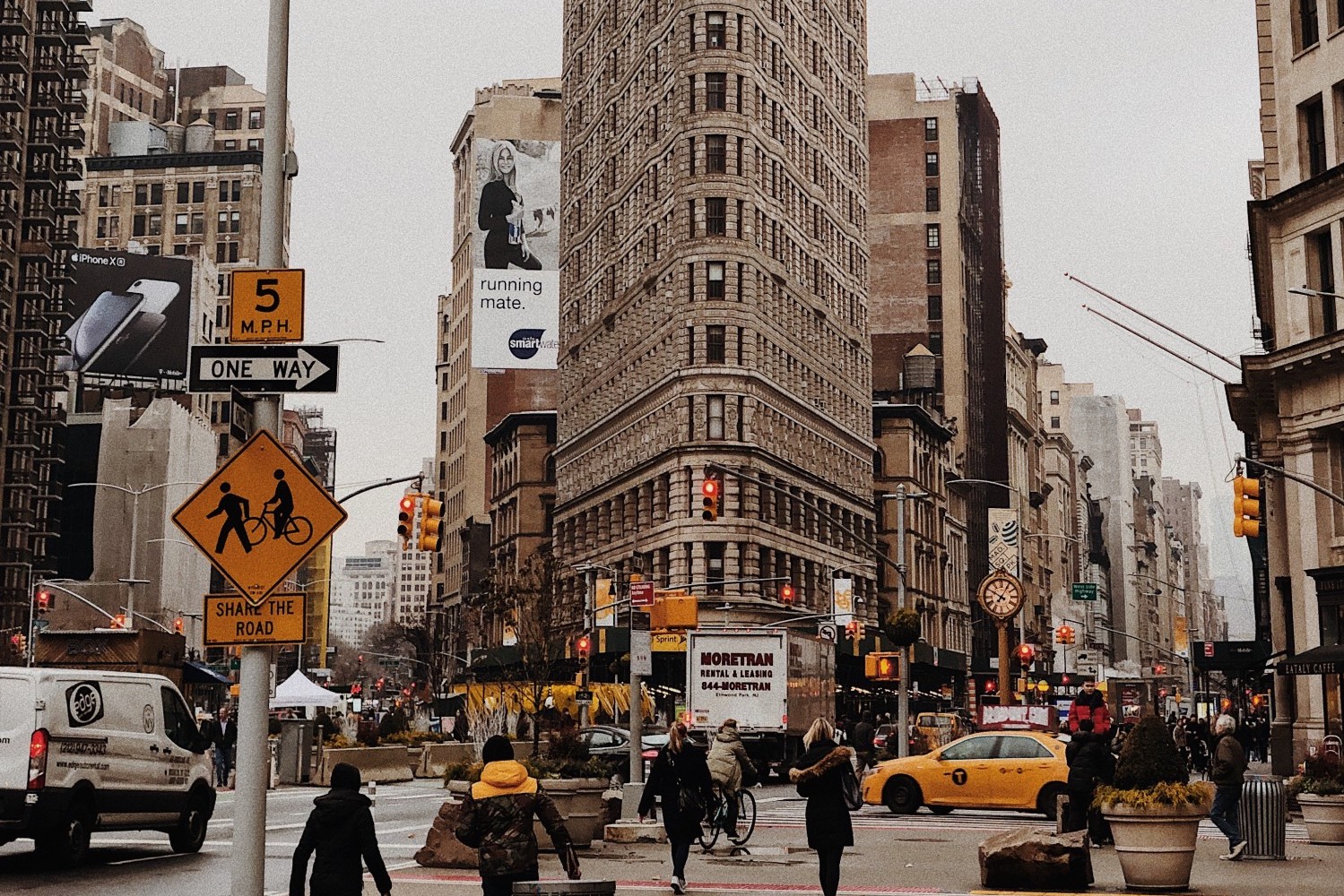 chloe chung - streeteasy finds