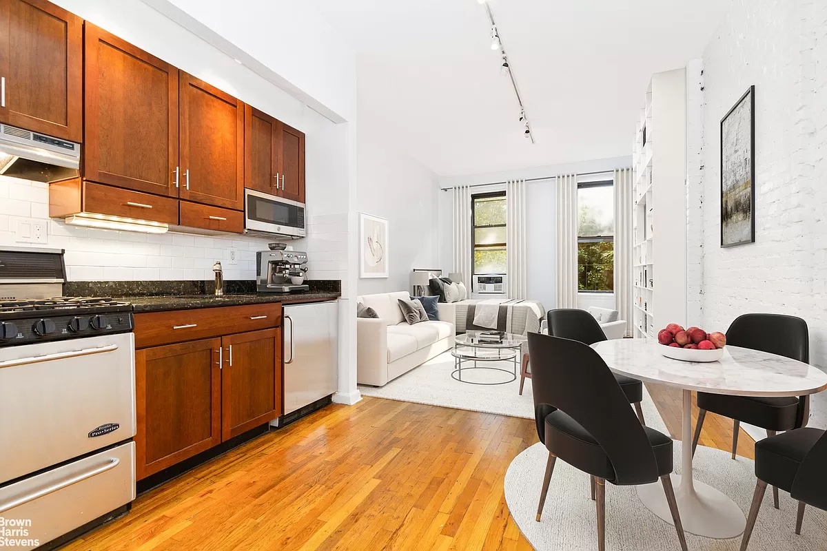 soho studio - main image