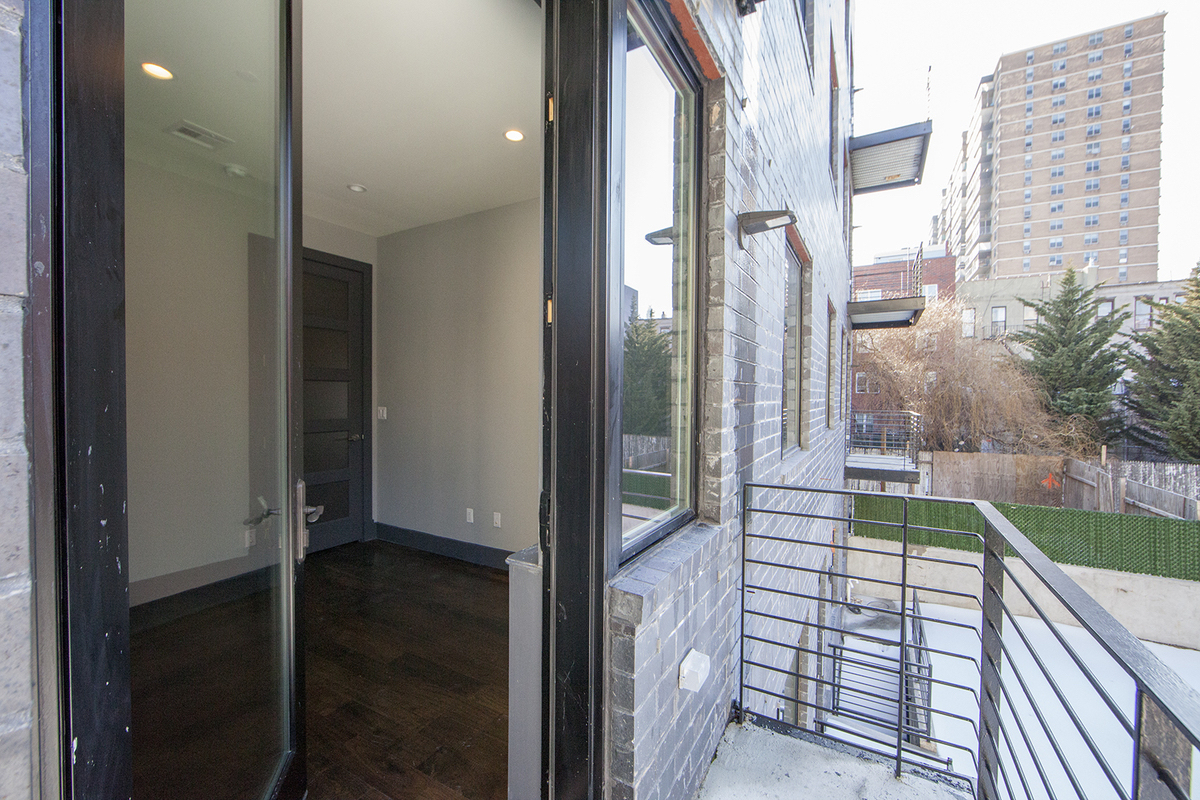 williamsburg 2br - balcony
