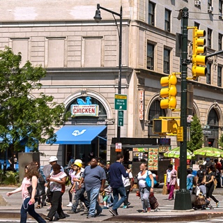 image of downtown brooklyn neighborhood