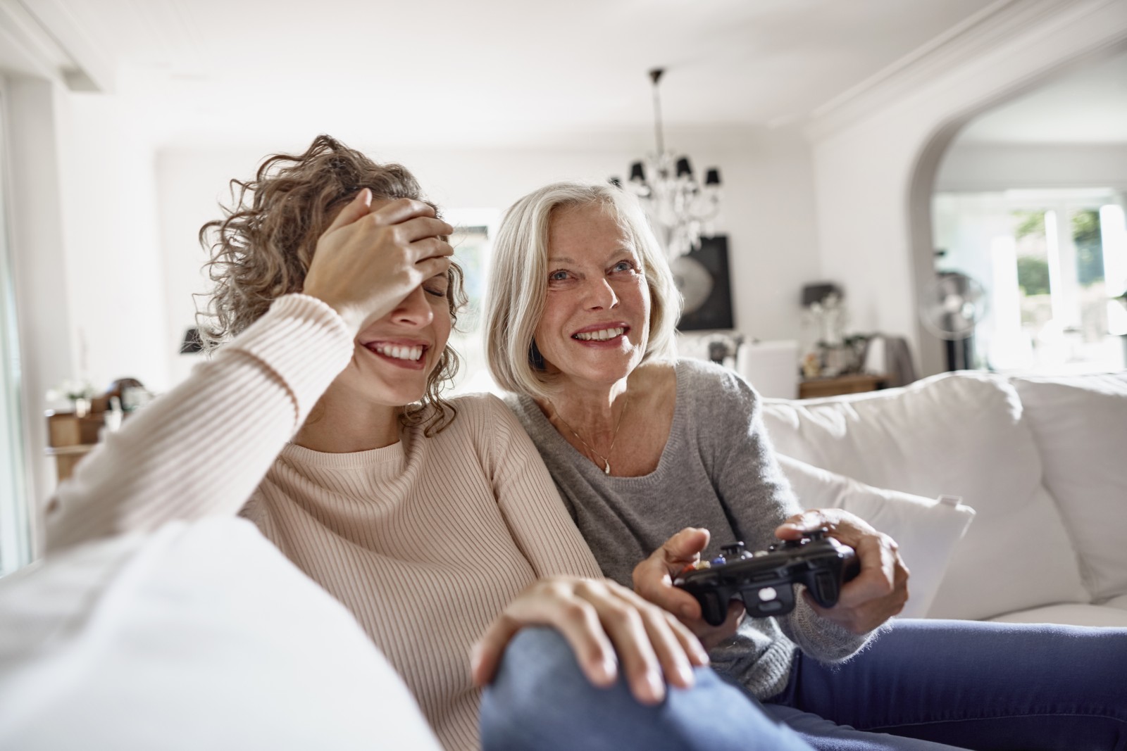 young adults living at home with parents