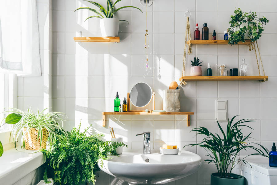 Bathroom updates on a budget: tips
