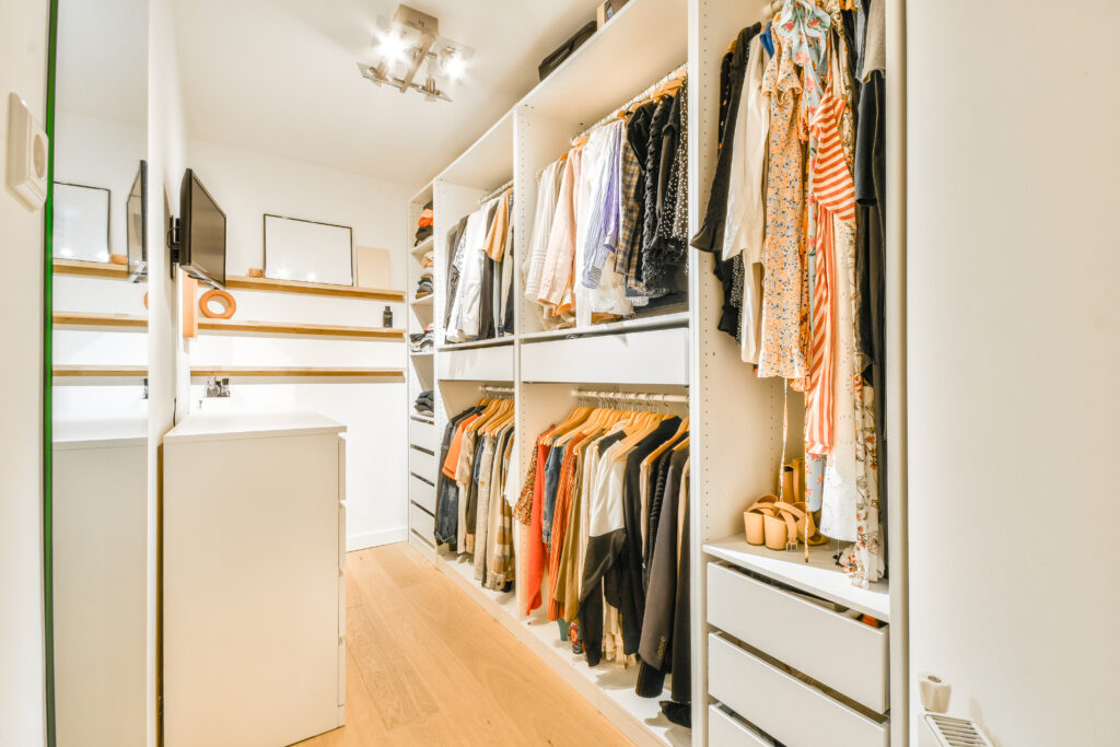 Home improvements that do not add value: Walk-in closets