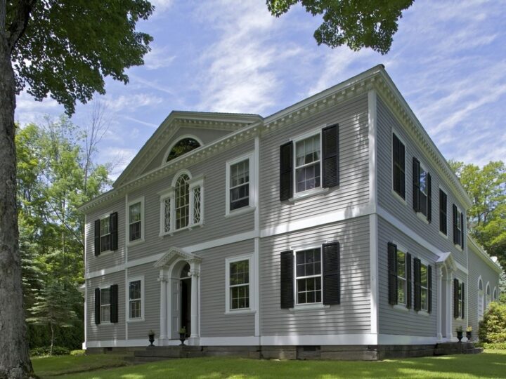 Exterior image of a colonial home