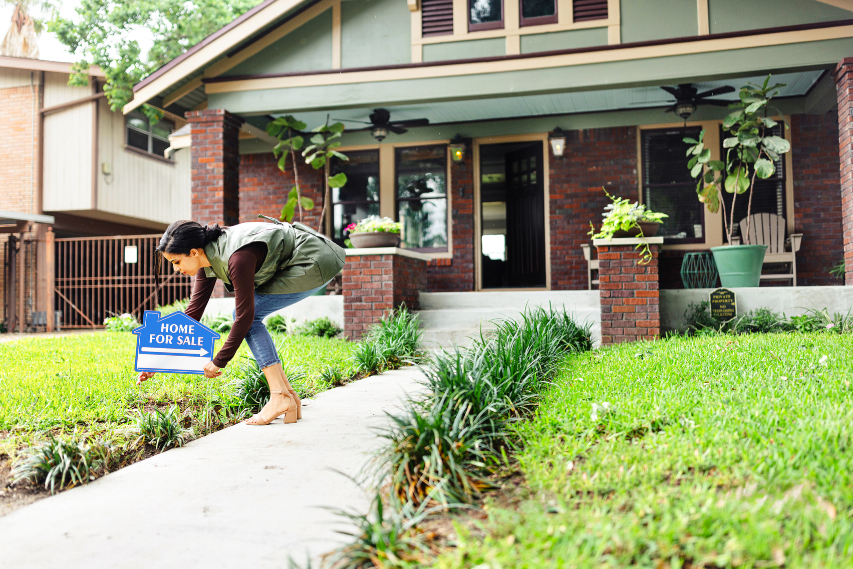 When to Lower the Price of Your House