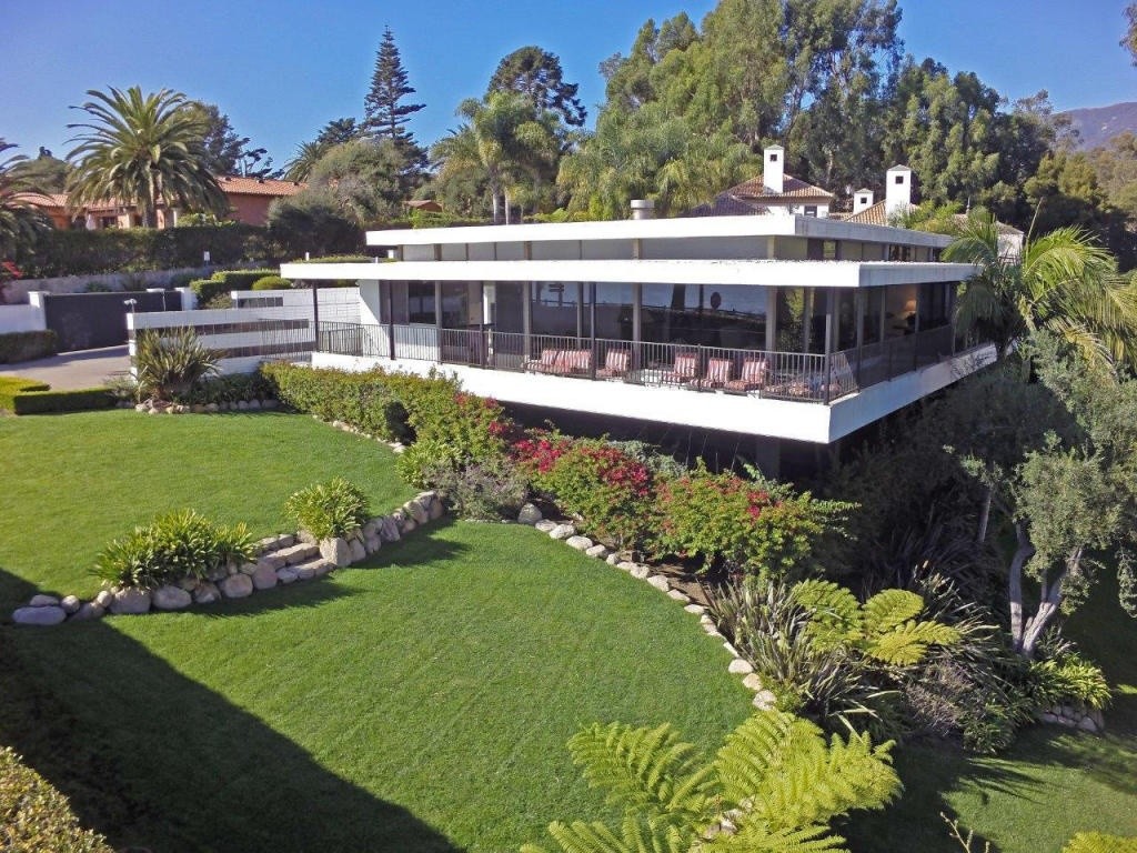 Exterior image of mid-century modern home in California