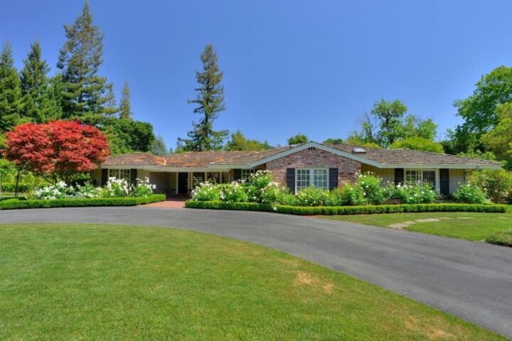 Exterior image of a ranch home