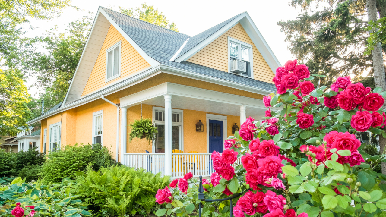 Fixed-Rate Mortgage vs Adjustable-Rate Mortgage (ARM)