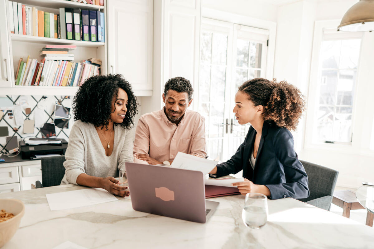 Buying a House with Cash vs. Mortgage