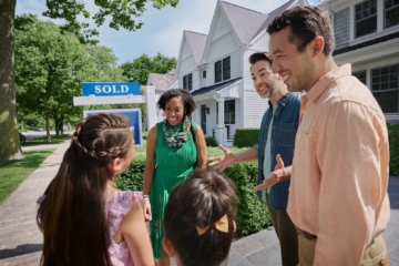 image of family selling a home successfully after pre-marketing it with Zillow Preview