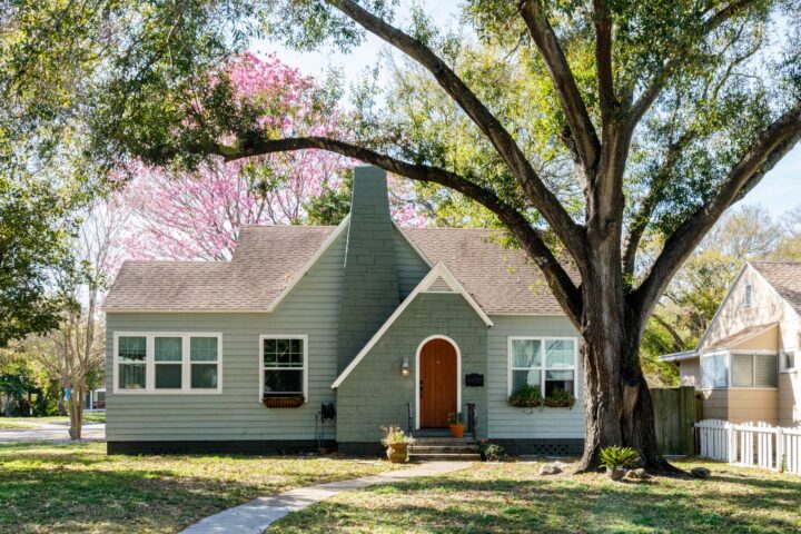 How to Buy a House in a Sellers Market