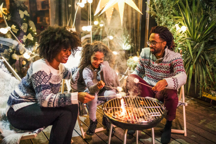 5 Creative Ways to Warm Up Your Outdoor Living Space This Winter