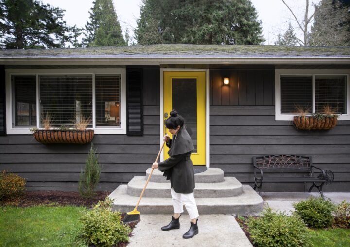 How to Get Your House Ready to Sell: A Checklist