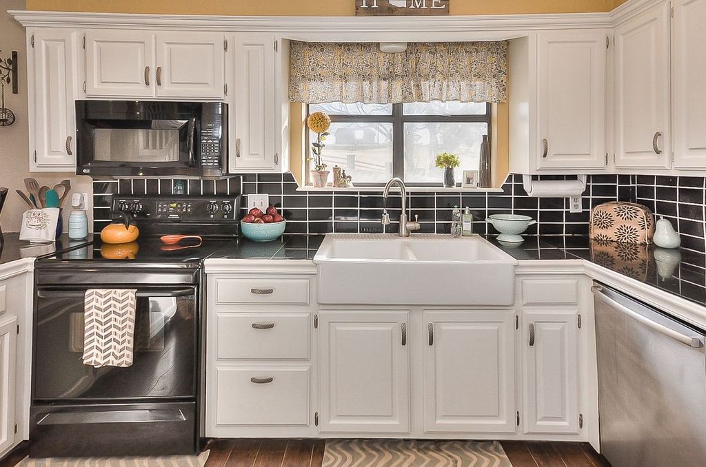 Renters Guide to Style: Country