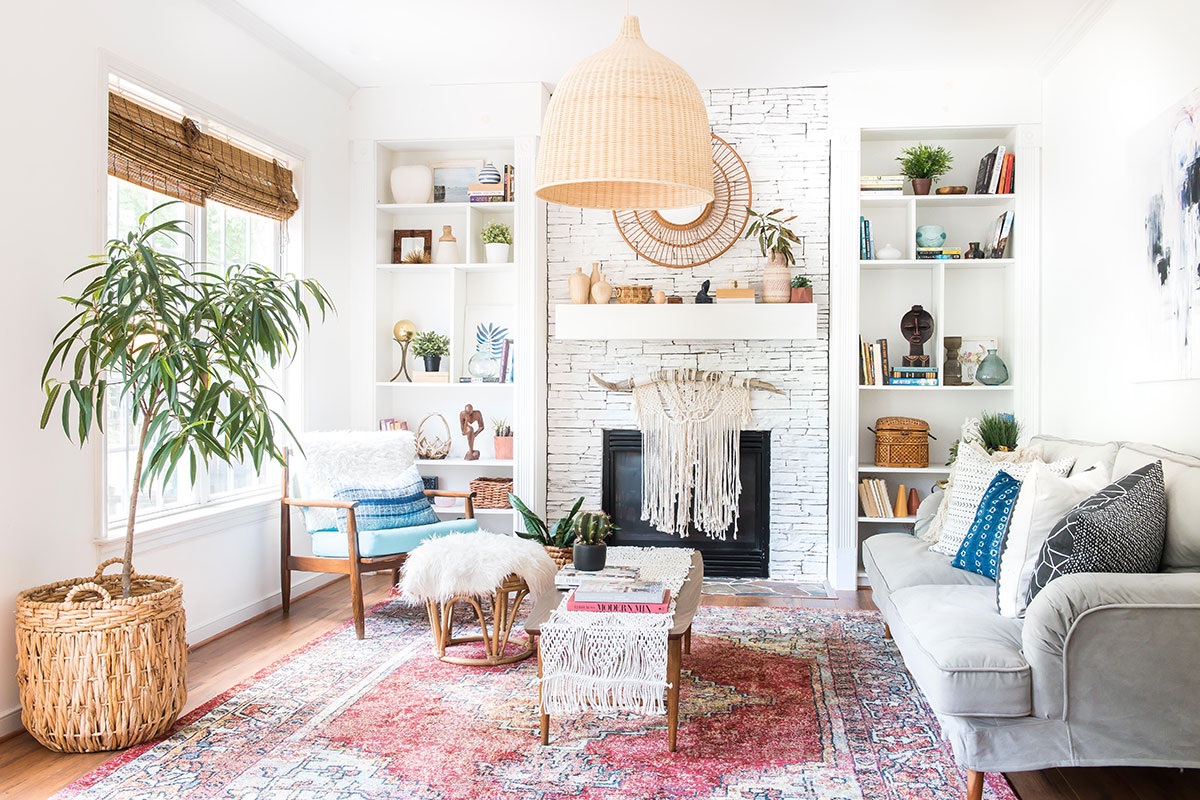 A DIY for the Books: How to Get Custom Built-In Shelves on a Budget