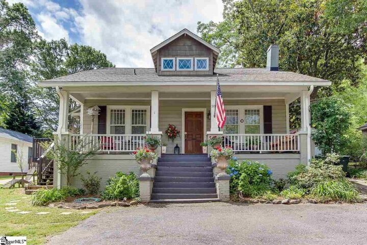 3 Situations Where It Pays to Buy a Fixer-Upper